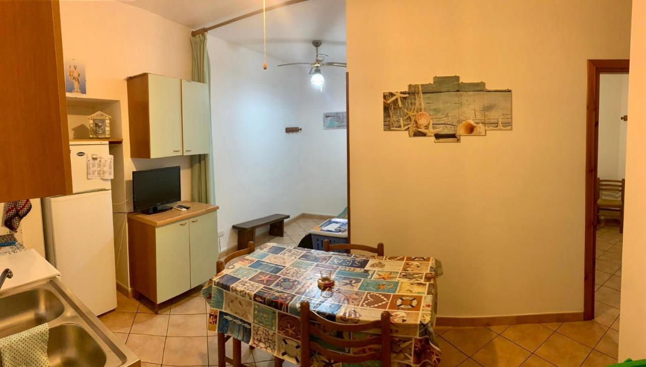 Appartamento Al Centro Di Ustica 우스티카 외부 사진